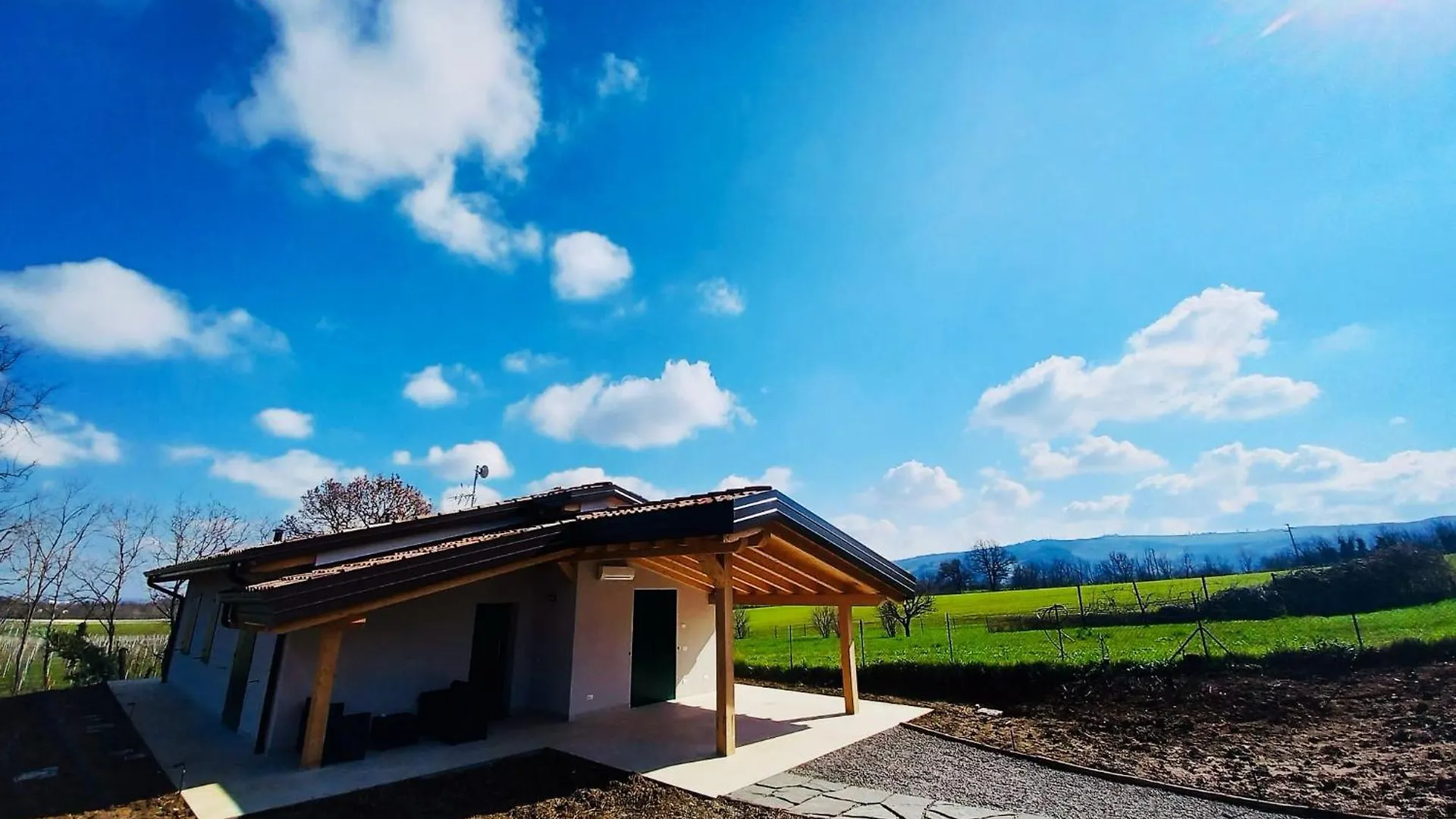 La Casa Nel Bosco Hotel Borzano Italy